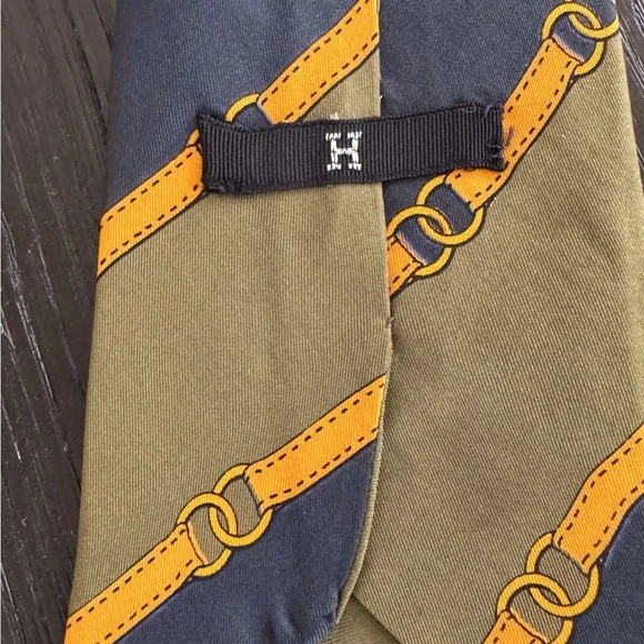 HERMES Vintage Silk Tie - Picture 6 of 10